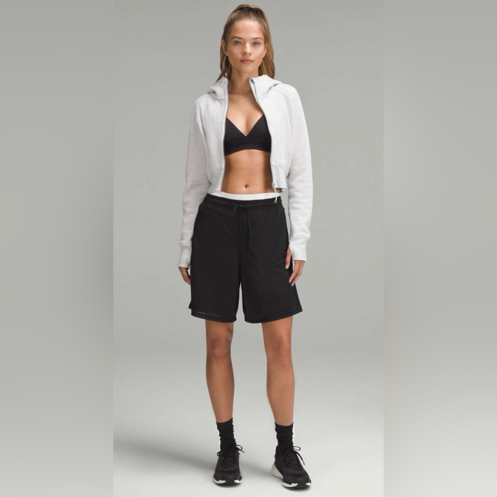 NWT Lululemon Relaxed Fit Mesh Training 8” Shorts Pockets Black Size 2